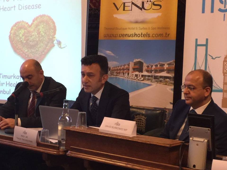 Ingiliz Parlamentosunda Tıp Bayramı Konferansı